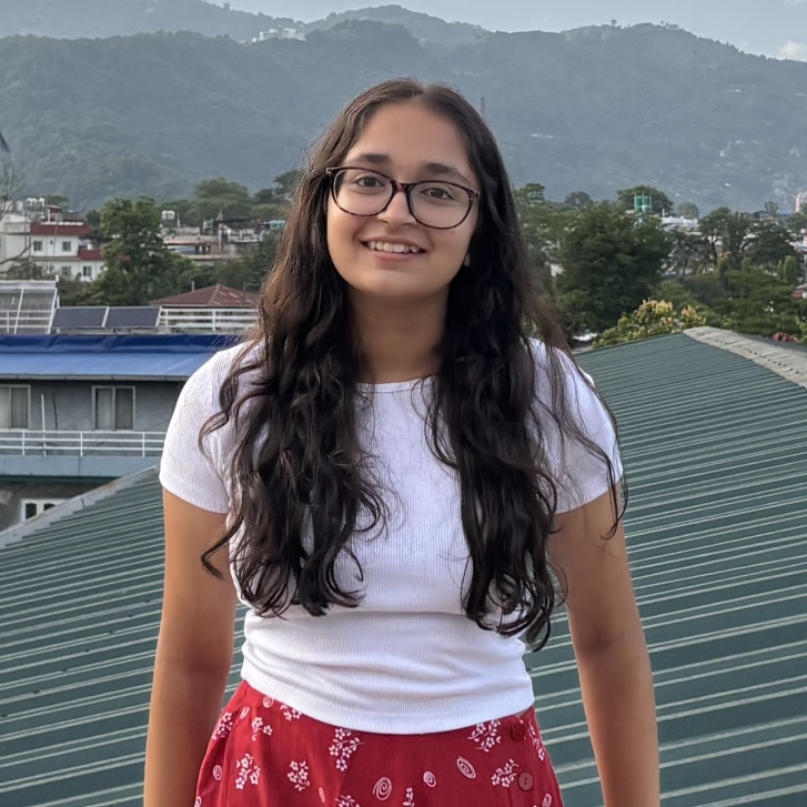 Anika Mistry Headshot