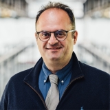 Georgios Kapogiannis Headshot