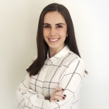 Lara Steinhobel Headshot