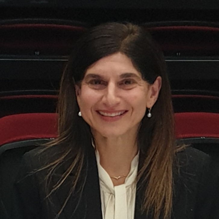 Laura Marsiliani Headshot