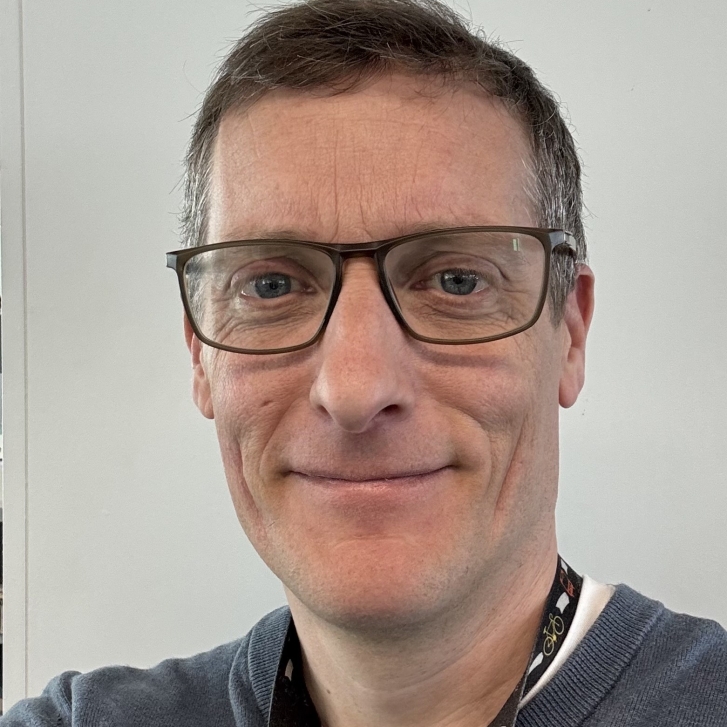 Paul Foster Headshot