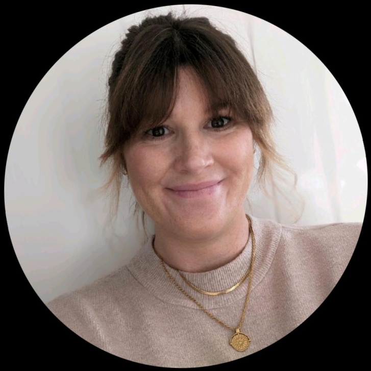 Vicky Paley Headshot